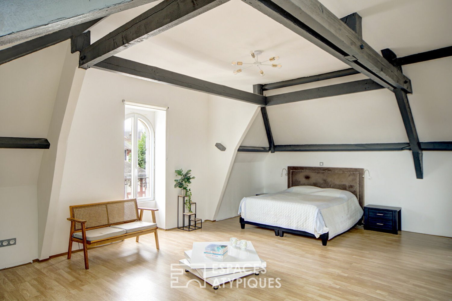 5 bedrooms House in Montargis, France No. 249643