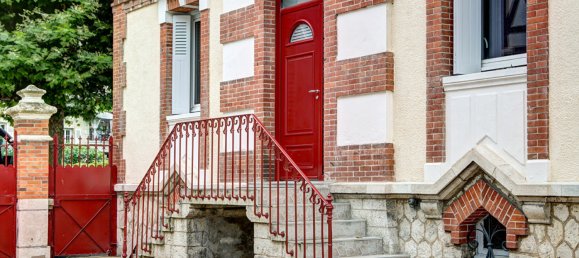 5 bedrooms House in Montargis, France No. 249643 13