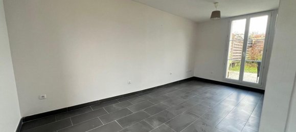 2 Schlafzimmer Stadthaus in Lacroix-Saint-Ouen, France, Nr. 50514 3