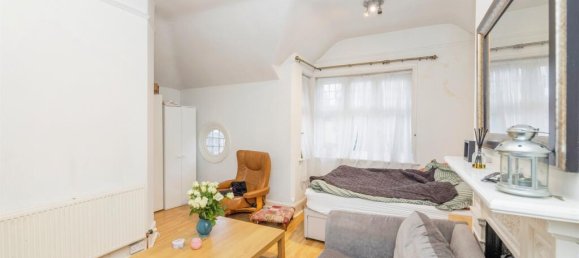 2 bedrooms Maisonette in Watford, United Kingdom No. 6073 3