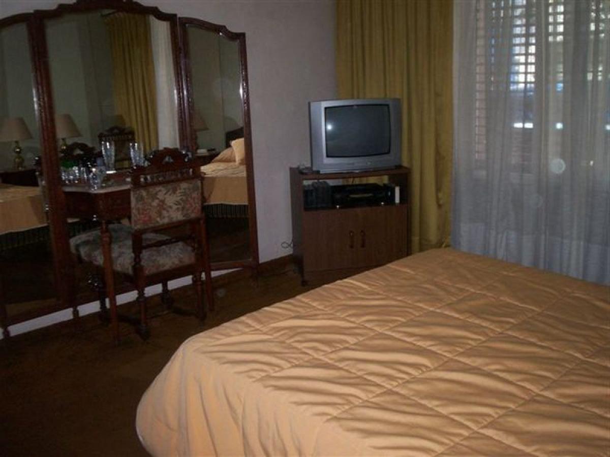 2 bedrooms House in General San Martin, Argentina No. 58792