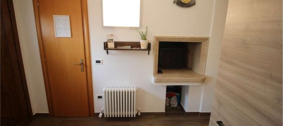 4 bedrooms House in Tavullia, Italy No. 349064 5