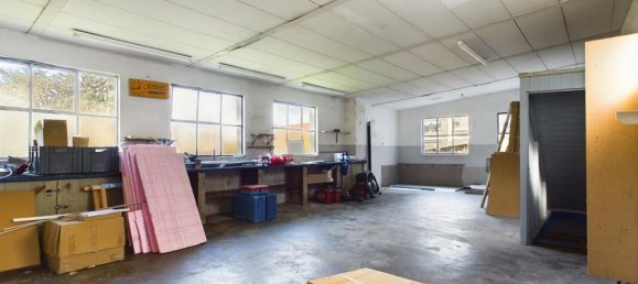 Здание с 7 спальнями в Гослар, Германия № 133168 10