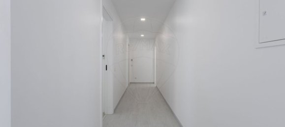 Дом с 4 спальнями в Портиман, Португалия № 181005 23