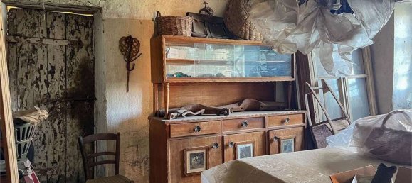 6 Schlafzimmer Schlösser in Cortemilia, Italy, Nr. 234334 23