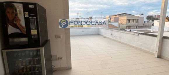 Gewerbliche Immobilie in Tricase, Italy 320m², Nr. 85765 32