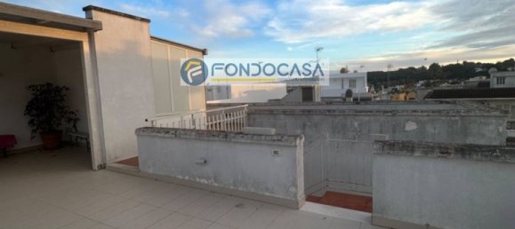 Gewerbliche Immobilie in Tricase, Italy 320m², Nr. 85765 34