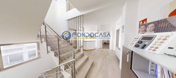 Gewerbliche Immobilie in Tricase, Italy 320m², Nr. 85765 5