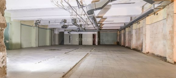 908m² Office in Lisbon, Portugal No. 11821 6