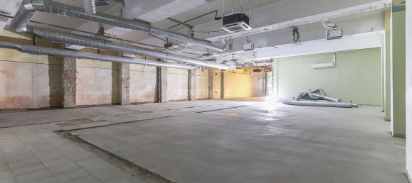 908m² Office in Lisbon, Portugal No. 11821 9