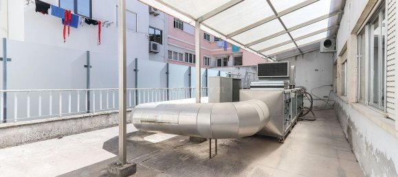 908m² Office in Lisbon, Portugal No. 11821 31