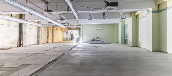 908m² Office in Lisbon, Portugal No. 11821 10