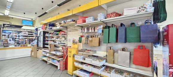 41m² Commercial property in Rome, Italy No. 213290 19