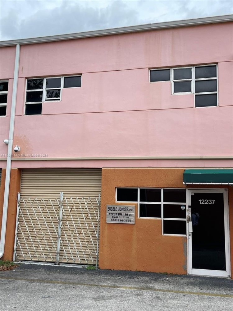 Escritório em Miami, EUA N.º 613566