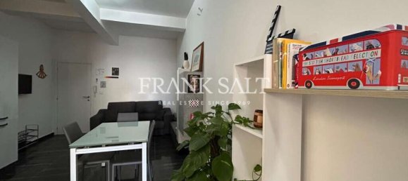 1 bedroom Apartment in Gzira, Malta No. 10414 4