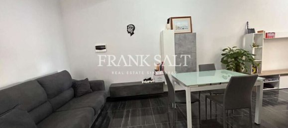 1 bedroom Apartment in Gzira, Malta No. 10414 5