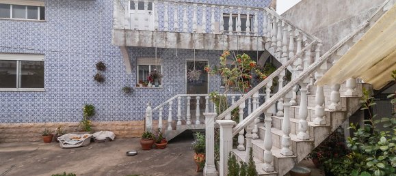 Дом с 4 спальнями в Ильяву, Португалия № 21341 36