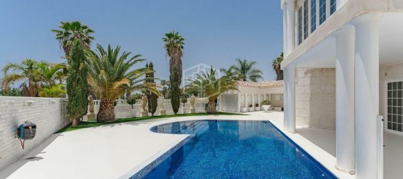 6 bedrooms Villa in Adeje, Spain No. 117144 7