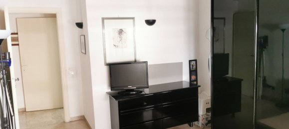 3 bedrooms Apartment in Rome, Italy No. 360083 8