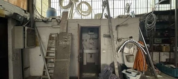 Propriété commerciale à Busto Arsizio, Italy 350m² No. 336407 14