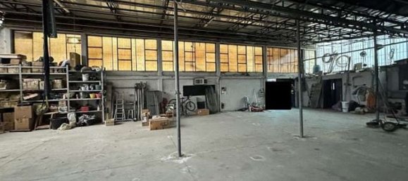 Propriété commerciale à Busto Arsizio, Italy 350m² No. 336407 13