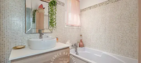 Дом с 4 спальнями в Марсель, Франция № 339115 11