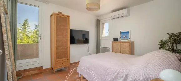 Дом с 4 спальнями в Марсель, Франция № 339115 10