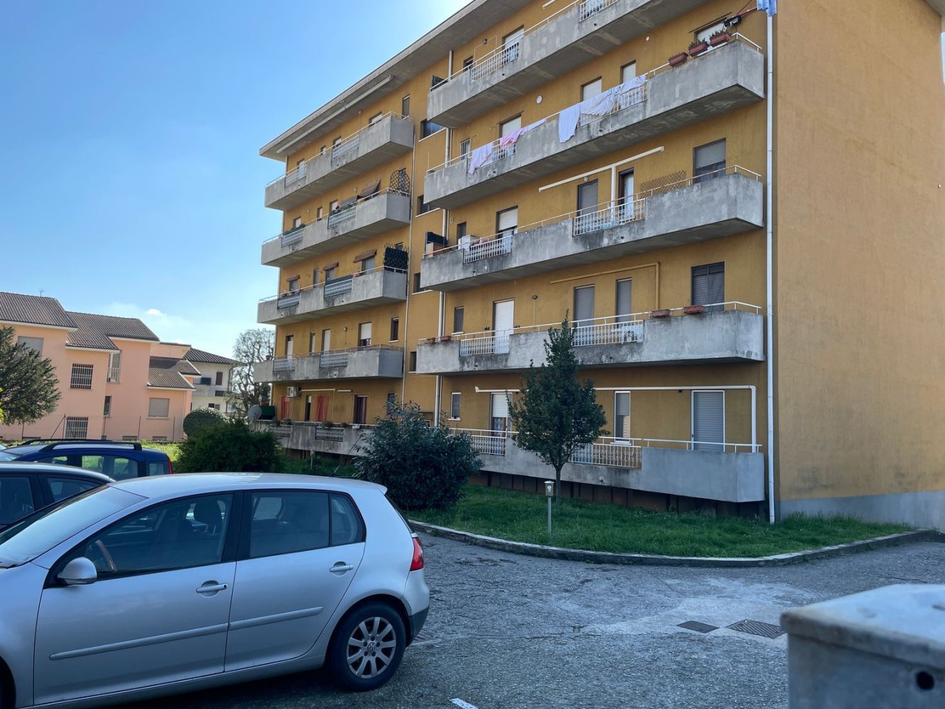 3-salle Appartement à Fara Gera d'Adda, Italy No. 9654