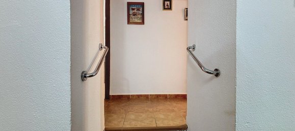 4 bedrooms House in Alcaucin, Spain No. 51504 22