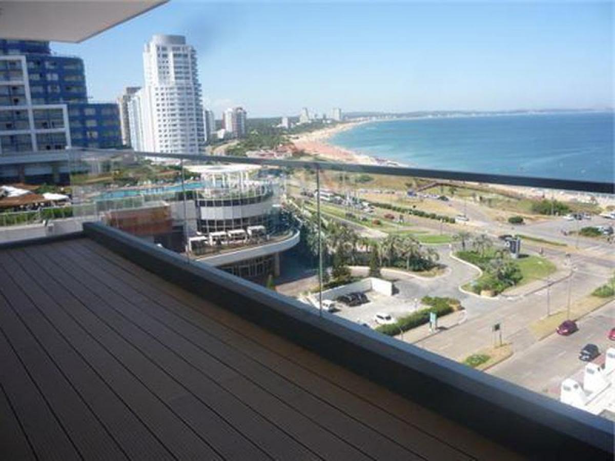 4 chambres Appartement à Maldonado, Uruguay No. 201