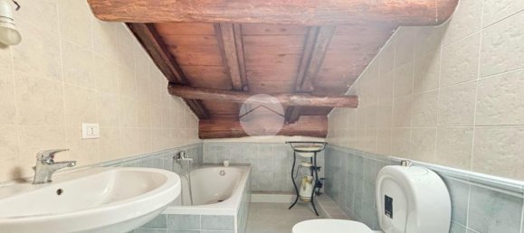 4 rooms Apartment in Gallese, Italy No. 14901 20