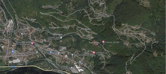 2 bedrooms House in Pont Canavese, Italy No. 207243 3