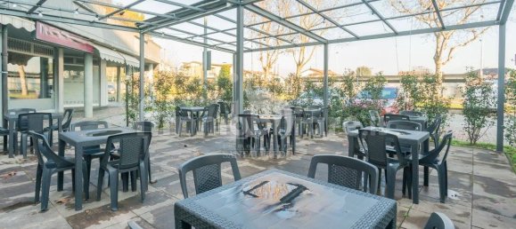 5غرفة عقار تجاري في Villasanta, Italy رقم 89676 22