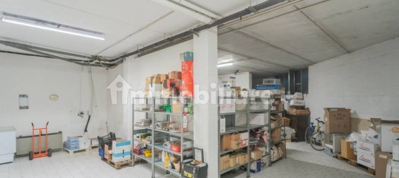 5غرفة عقار تجاري في Villasanta, Italy رقم 89676 26