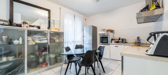 4 bedrooms Villa in Quattro Castella, Italy No. 346168 6