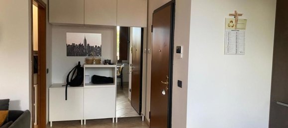 2 Schlafzimmer Wohnung in Lodi, Italy, Nr. 378487 3
