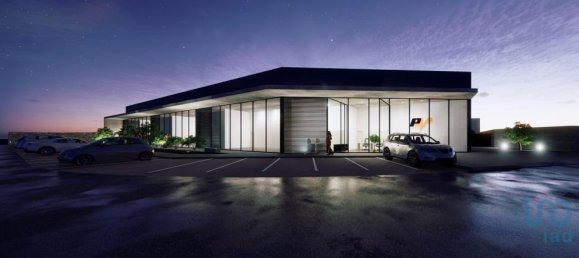 266m² Commercial property in Viana do Castelo, Portugal No. 111500 10