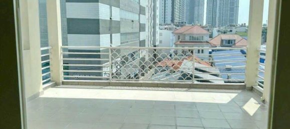 125m² Townhouse in District 7, Vietnam No. 9797 3