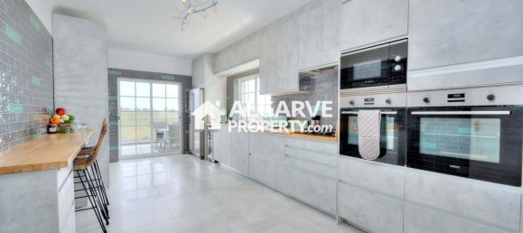 5 Schlafzimmer Villa in Loule, Portugal, Nr. 352656 12