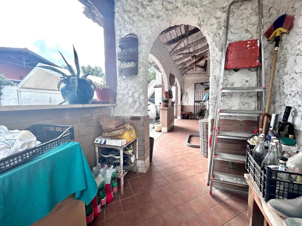 5-Zimmer Villa in Rome, Italy, Nr. 27078