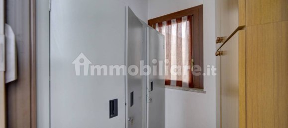 2 bedrooms Penthouse in Turin, Italy No. 350596 30