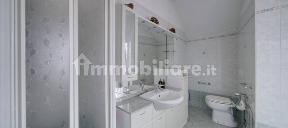 2 غرف نوم بانتهاوس في Turin, Italy رقم 350596 19