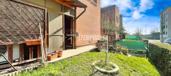 4-salle Maison à Paullo, Italy No. 77590 49