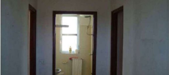 4-salle Appartement à Lamezia Terme, Italy No. 184786 21