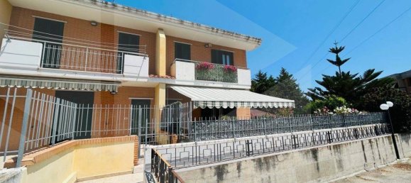3 bedrooms Villa in Termoli, Italy No. 274180 45