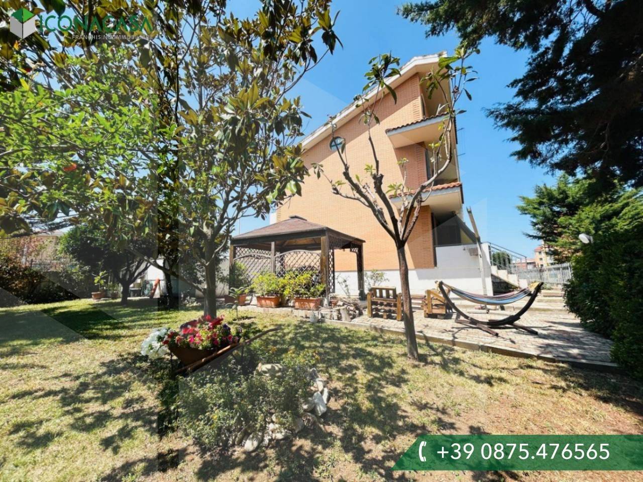 3 bedrooms Villa in Termoli, Italy No. 274180