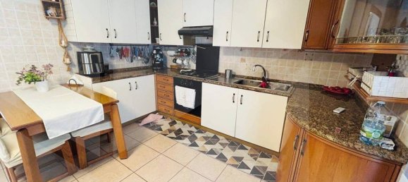 3 bedrooms Villa in Termoli, Italy No. 274180 8