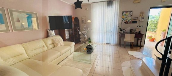 3 bedrooms Villa in Termoli, Italy No. 274180 7