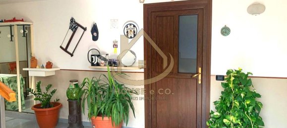 Villa de 4 dormitorios en Cilavegna, Italy No. 165912 16