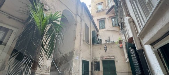 1غرفة مستودع في Naples, Italy رقم 23035 13